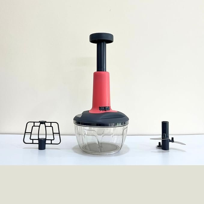 Push Chopper 650ml – Compact Manual Vegetable & Fruit Chopper with Sharp Stainless Steel Blades