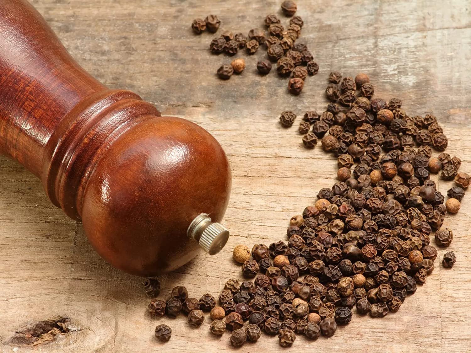 Wooden Salt and Pepper Grinder Set - 5 Inch, Natural Wood, Adjustable Coarseness, Elegant Kitchen Accessories