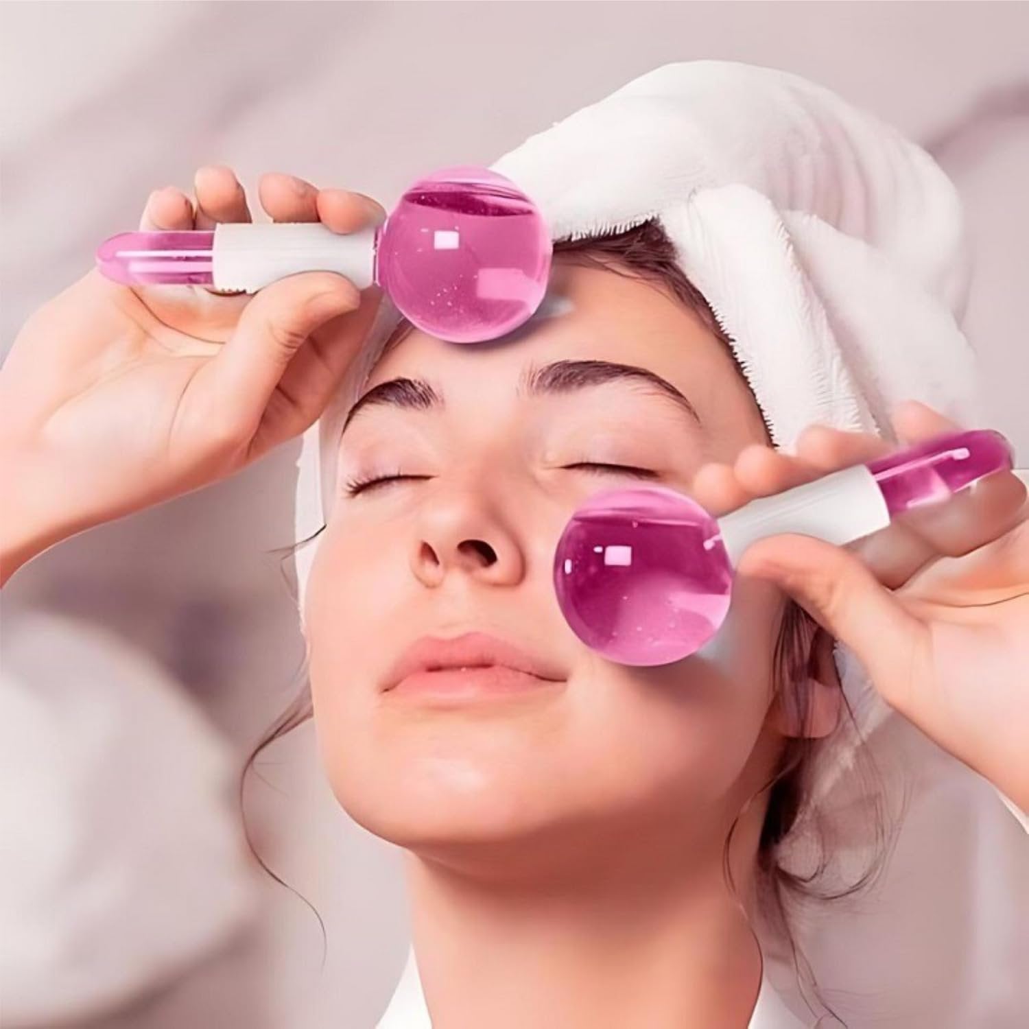 Beauty Crystal Ball – Decorative Facial Roller for Skincare, Natural Jade Stone, Relieves Puffiness & Enhances Blood Circulation