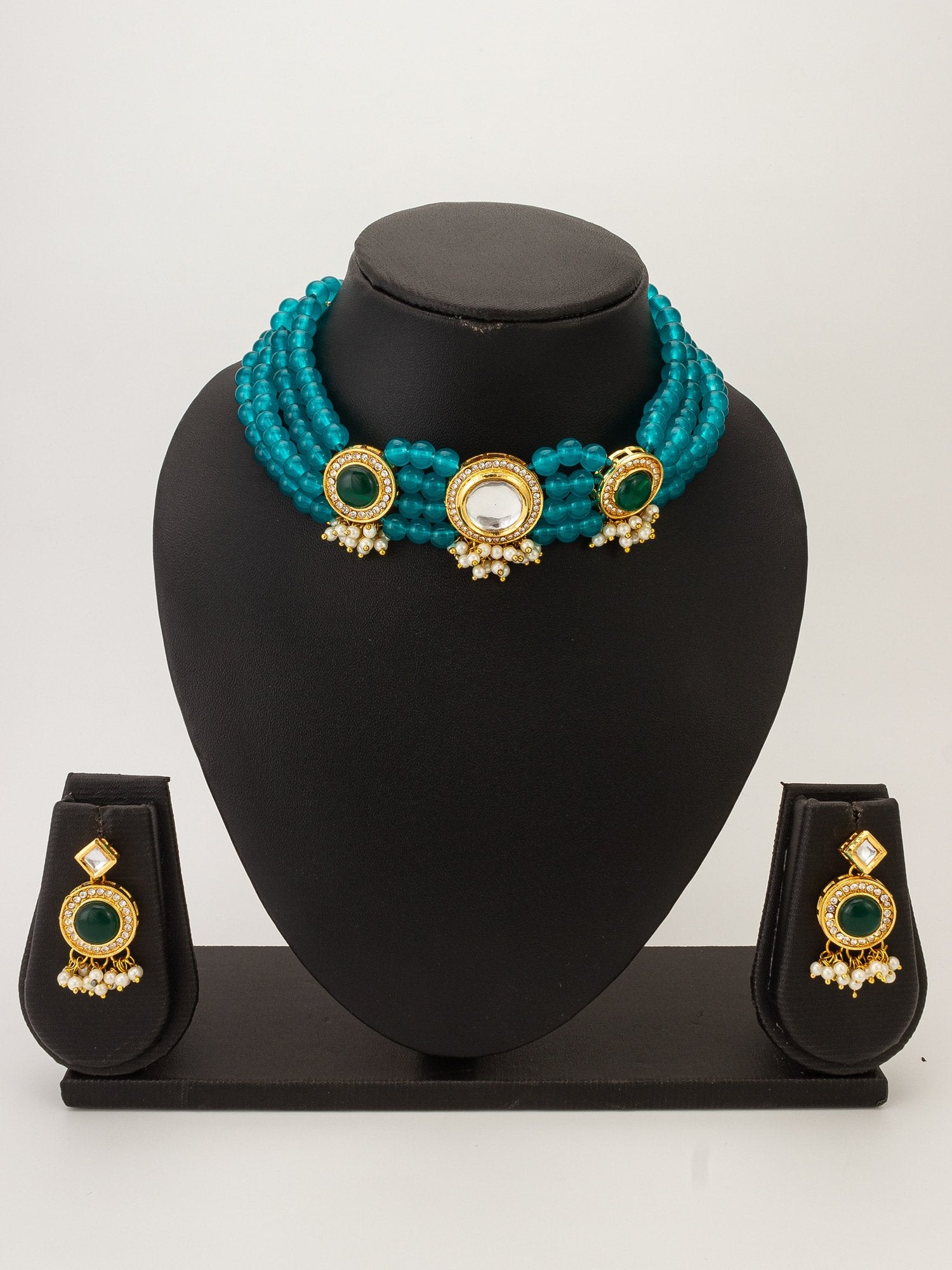 Alluring Gold Necklace Set with Earrings – Perfect for Every Occasion