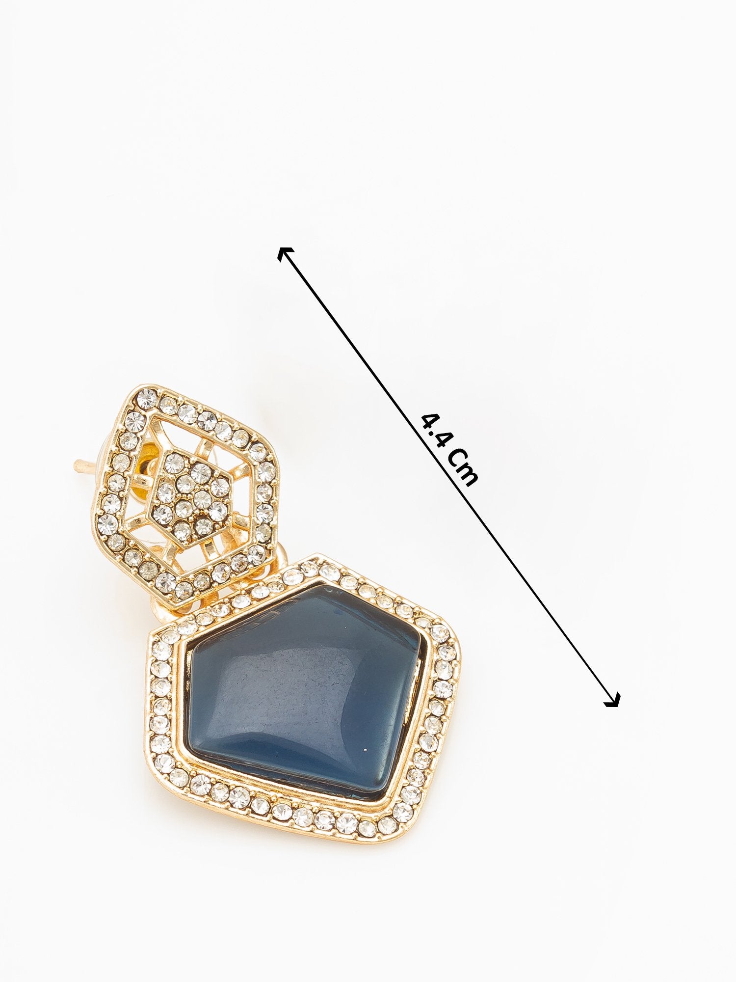 Golden Threader Earrings – Minimalist Elegance with a Delicate Touch