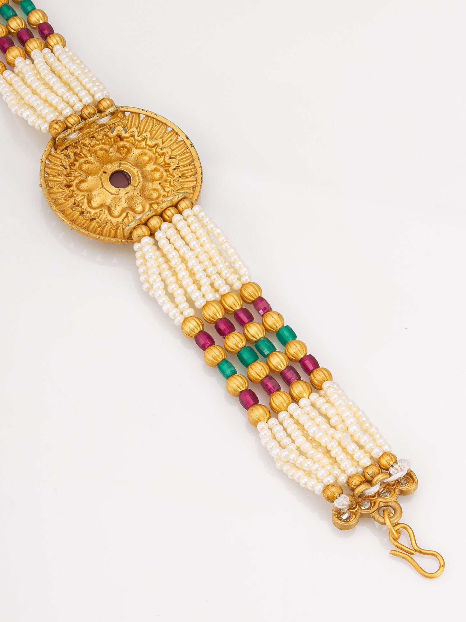 "Bohemian Charm Bracelet – Free-Spirited Beauty "