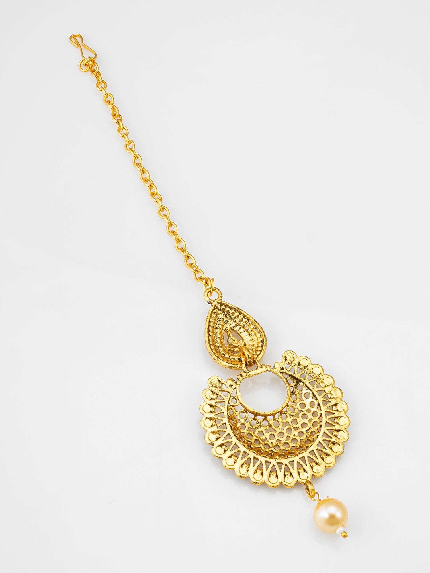 Beaded Ethnic Mangtikka – A Bohemian Touch