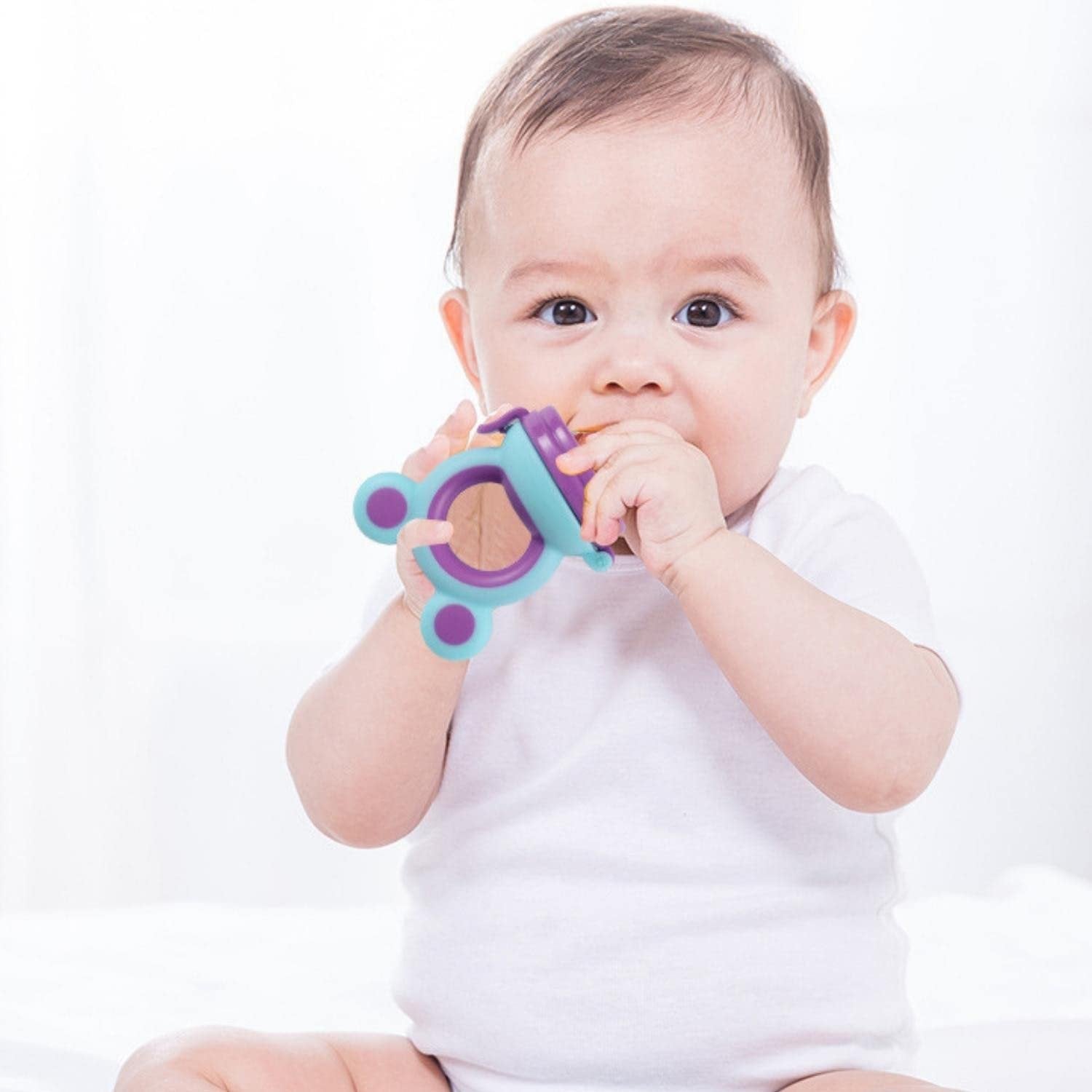 Baby Natural Fruit & Food Feeder (Small) ? Safe and Easy Feeder for Infants ? Teething and Feeding Solution