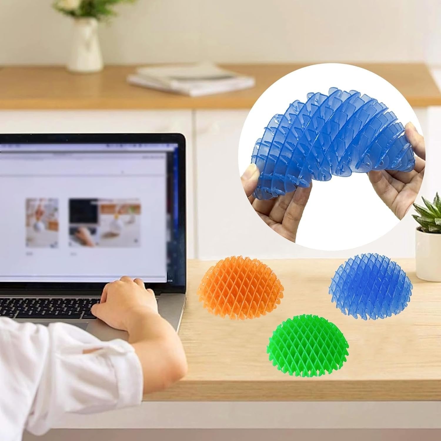 Fidget Warm Toy ? Stress Relief Toy for Kids ? Fun and Soothing Fidget Toy for Relaxation