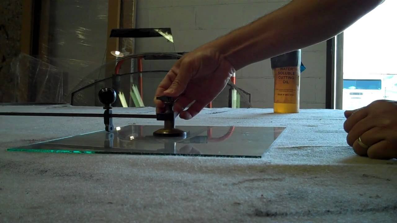 Round Glass Suction Cutter ? Vacuum Lifter Tool for Lifting & Cutting Glass, Tiles & Smooth Surfaces