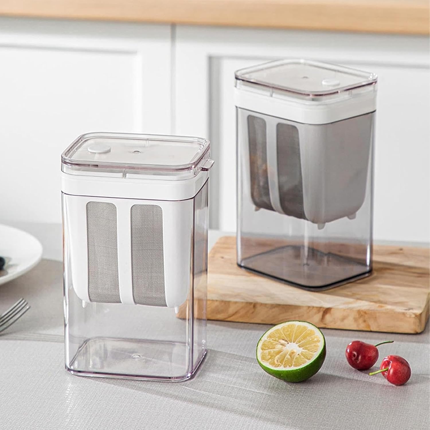 Yogurt Strainer 1400 ML ? Black Greek Yogurt Maker with Fine Mesh Filter, BPA-Free Container for Homemade Thick Yogurt, Cheese & Labneh