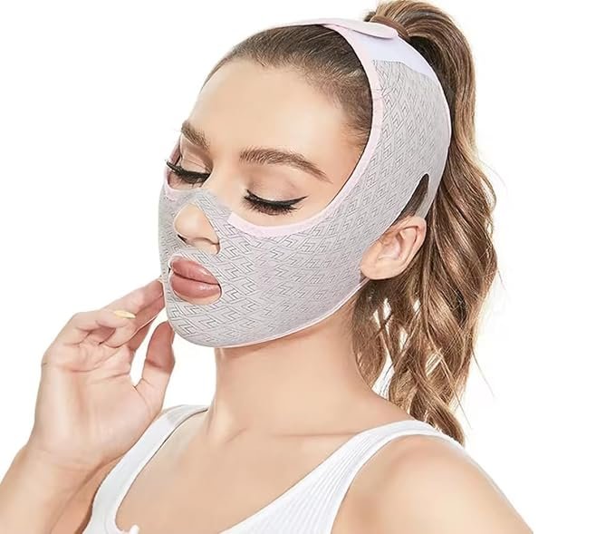 Reusable Double Chin Reducer ? V-Line Face Slimming Strap for Jawline Lifting & Skin Tightening ? Adjustable Face Belt for Men & Women