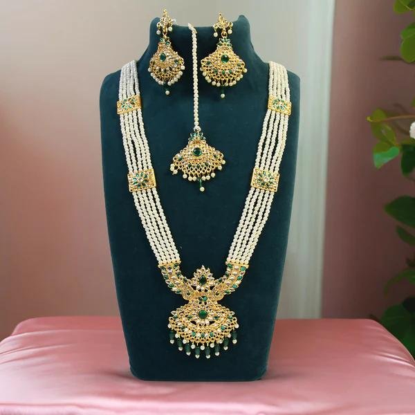 Green Moti Rani Har ? A Classic Symbol of Grace, Elegant Green Pearl Necklace