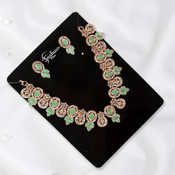 Green & White Diamond Necklace Set ? Elegant Jewelry for Women
