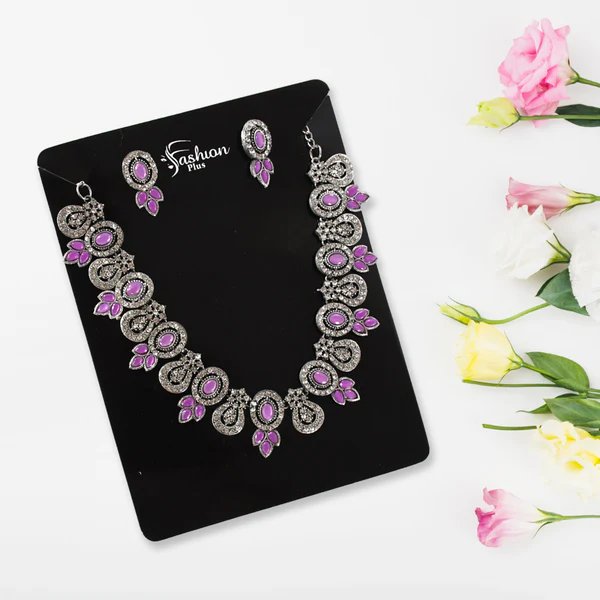 Elegant Purple and White Diamond Necklace Set ? Stylish Jewelry for Women