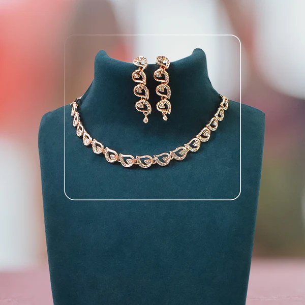 Sparkling Crystal Necklace Set ? Dazzling Jewelry for Special Occasions