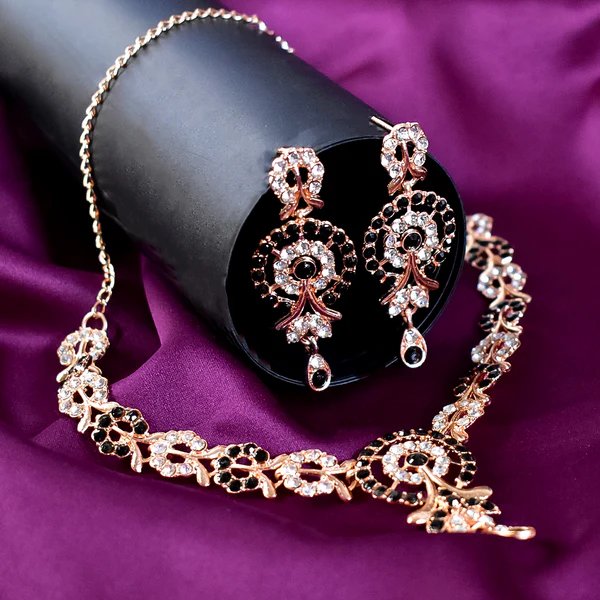 Timeless Necklace and Earring Set ? Elegant Pearl Jewelry for Women, Perfect Gift for Special Occasions