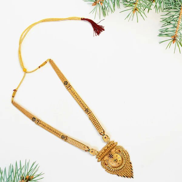 Enchanting Crystal Necklace for Women ? Elegant Jewelry for Parties, Events, and Daily Wear | A Glimmer of Timeless Elegance