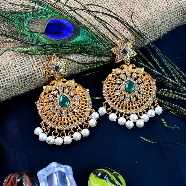 Beautiful Crafted Peacock Design American Diamond Pearl Earrings (1 Pair) Stunning Traditional Jewelry for Women, Perfect for Weddings & Occasions