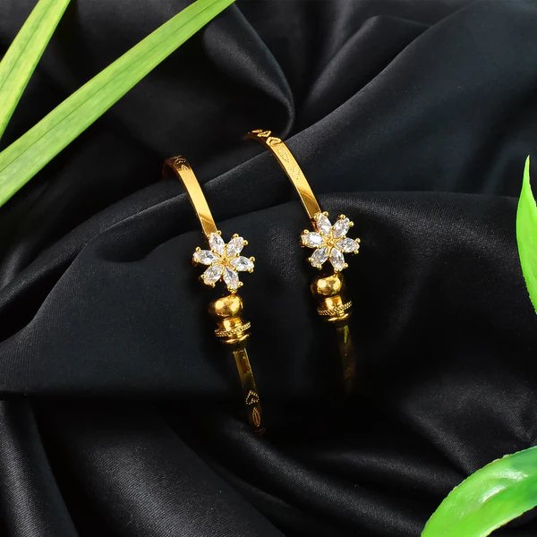 Elegant Golden Bangles (1 Pair) Stylish Gold Plated Bangles for Women, Perfect for Traditional Wear & Festive Occasions