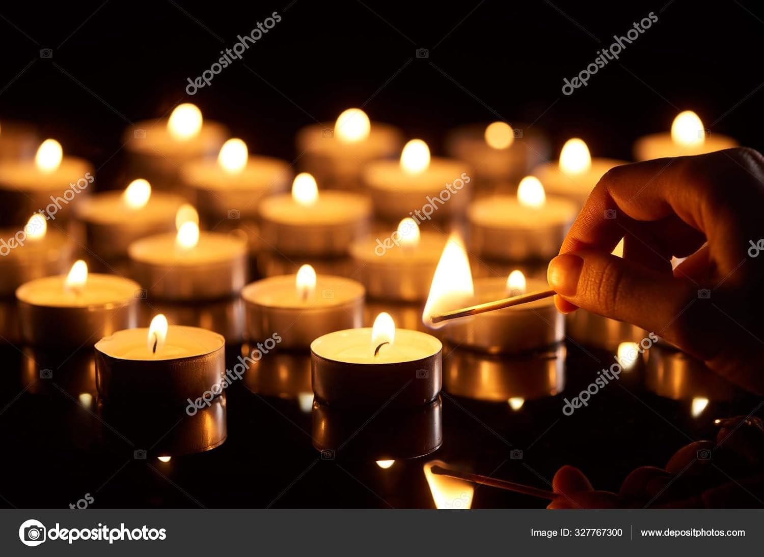 Red Tealight Candles – Pack of 10 Unscented Tea Lights for Home Decor, Weddings, Spa, Diwali, Christmas, Romantic Ambience – Long Burning and Smokeless