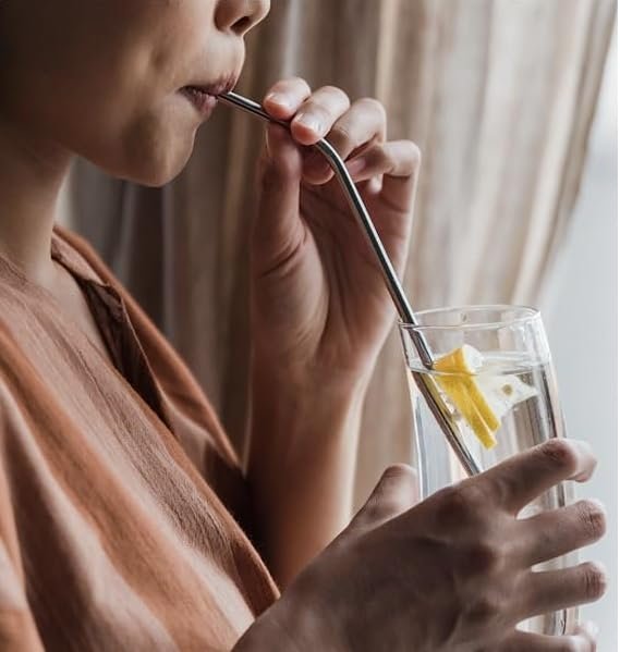 Stainless Steel Straw – Reusable, Eco-Friendly Metal Straw, Durable and Dishwasher Safe, Ideal for Smoothies, Beverages, and On-the-Go Use