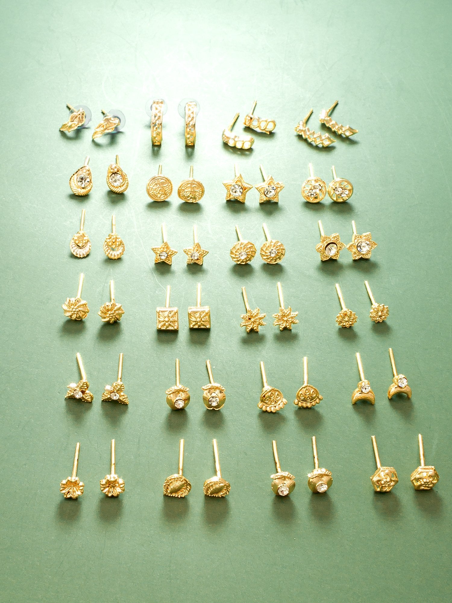 Golden Hoop Earrings – A Timeless Classic for Every Occasion