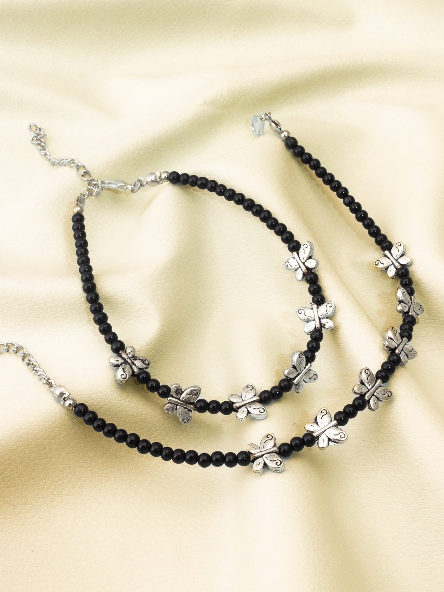 Vintage Inspired Gold Anklet – Timeless Charm and Class