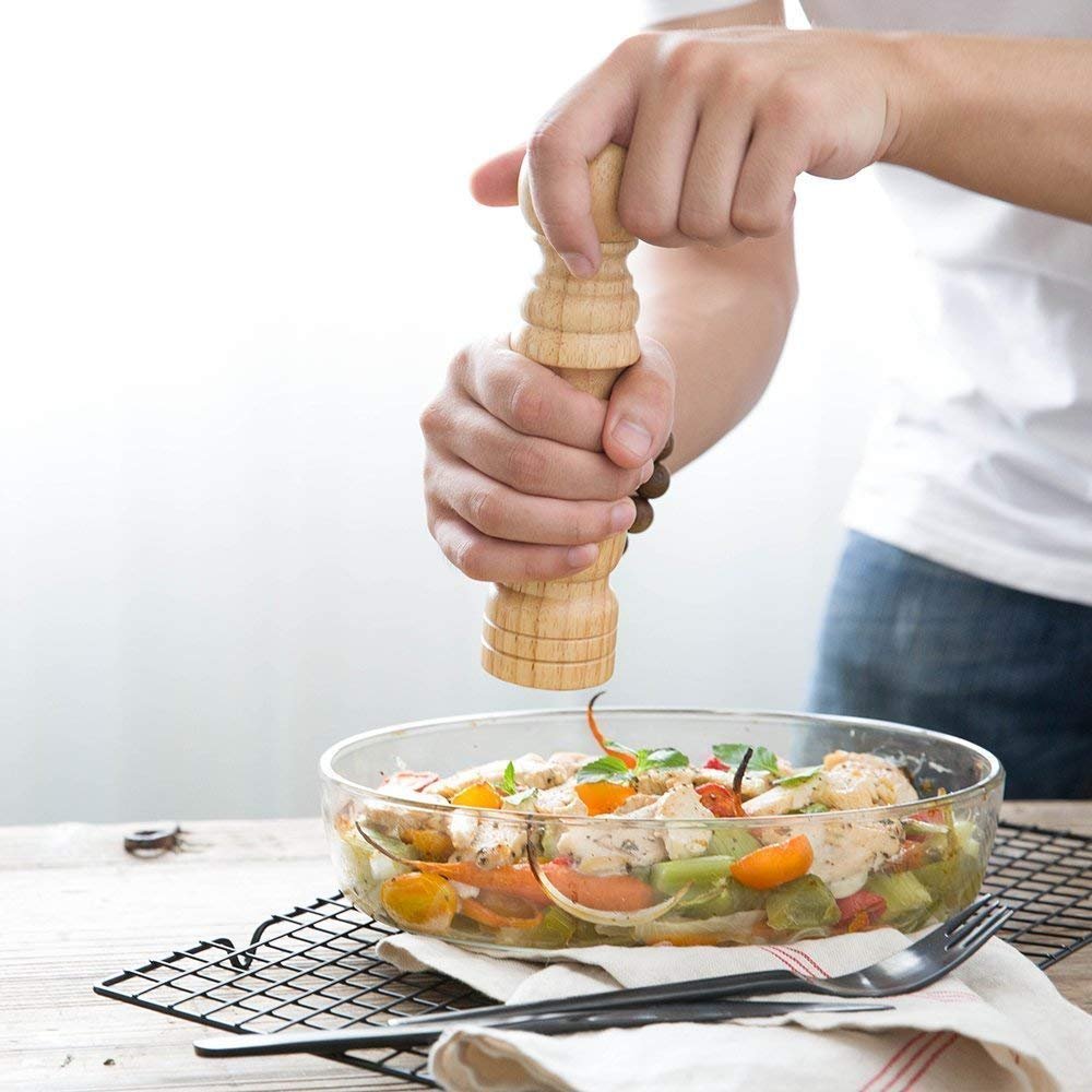 WOODEN PEPPER GRINDER