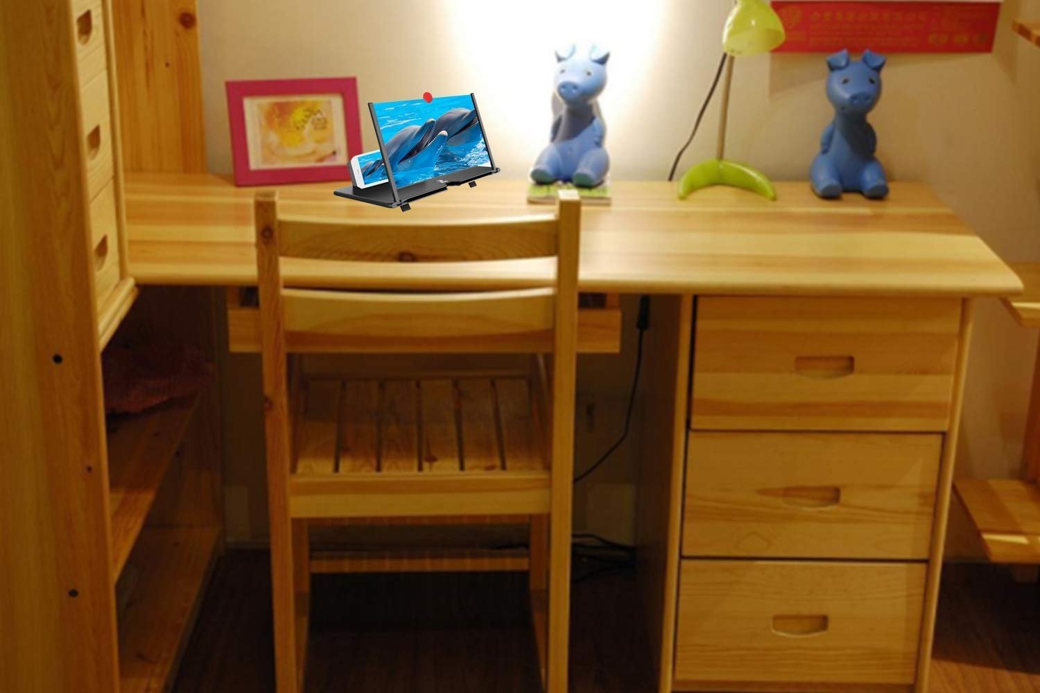 3D HD Mobile Screen Glass Magnifier – 12x Magnification for Easy Viewing