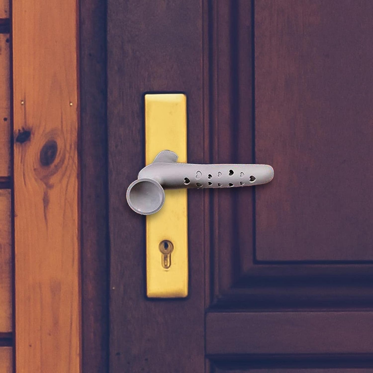 Safety Door Handle Cover ? Soft Silicone Protective Grip for Baby & Child Safety ? Anti-Collision, Shockproof, Easy to Install

