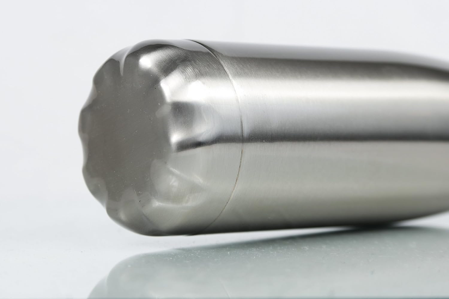 750ml Stainless Steel Water Bottle ? Leak-Proof, Insulated, Travel-Friendly Bottle for Hot & Cold Drinks

