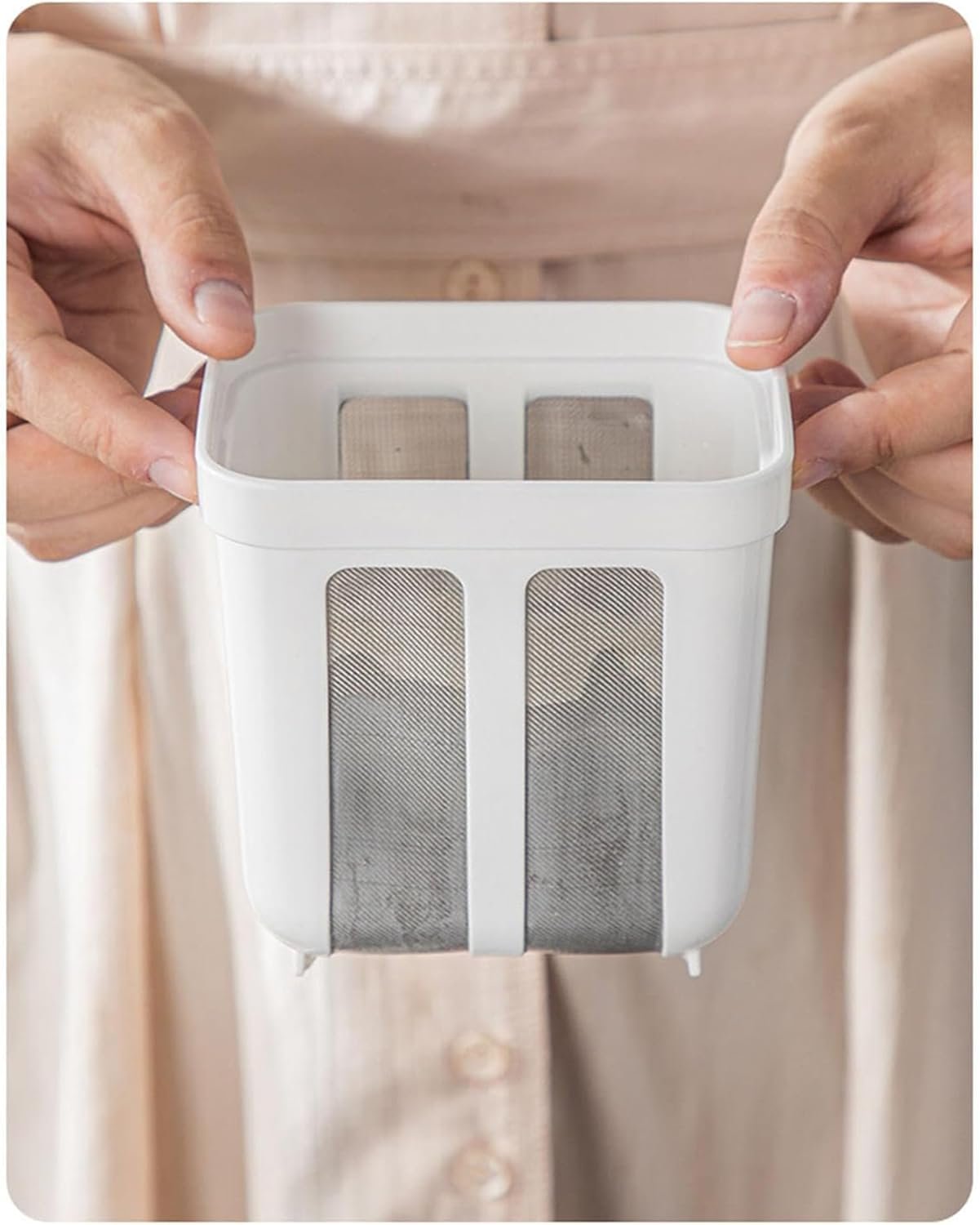 Yogurt Strainer 1400 ML ? Black Greek Yogurt Maker with Fine Mesh Filter, BPA-Free Container for Homemade Thick Yogurt, Cheese & Labneh