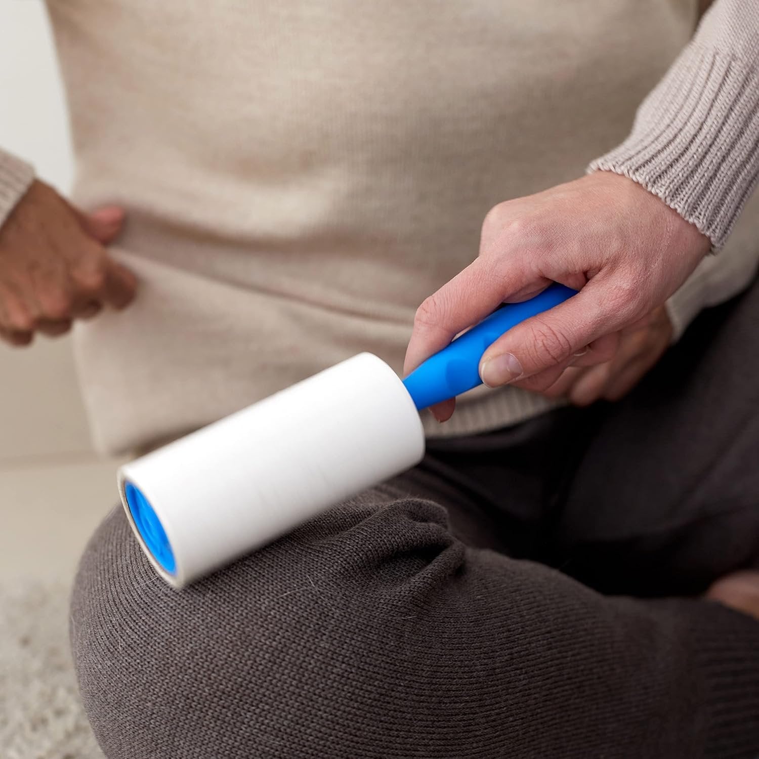 Sticky Lint Remover Roller ? Reusable Adhesive Lint & Hair Remover for Clothes, Upholstery, Pet Hair, and Fabric, Easy to Clean Sticky Roller