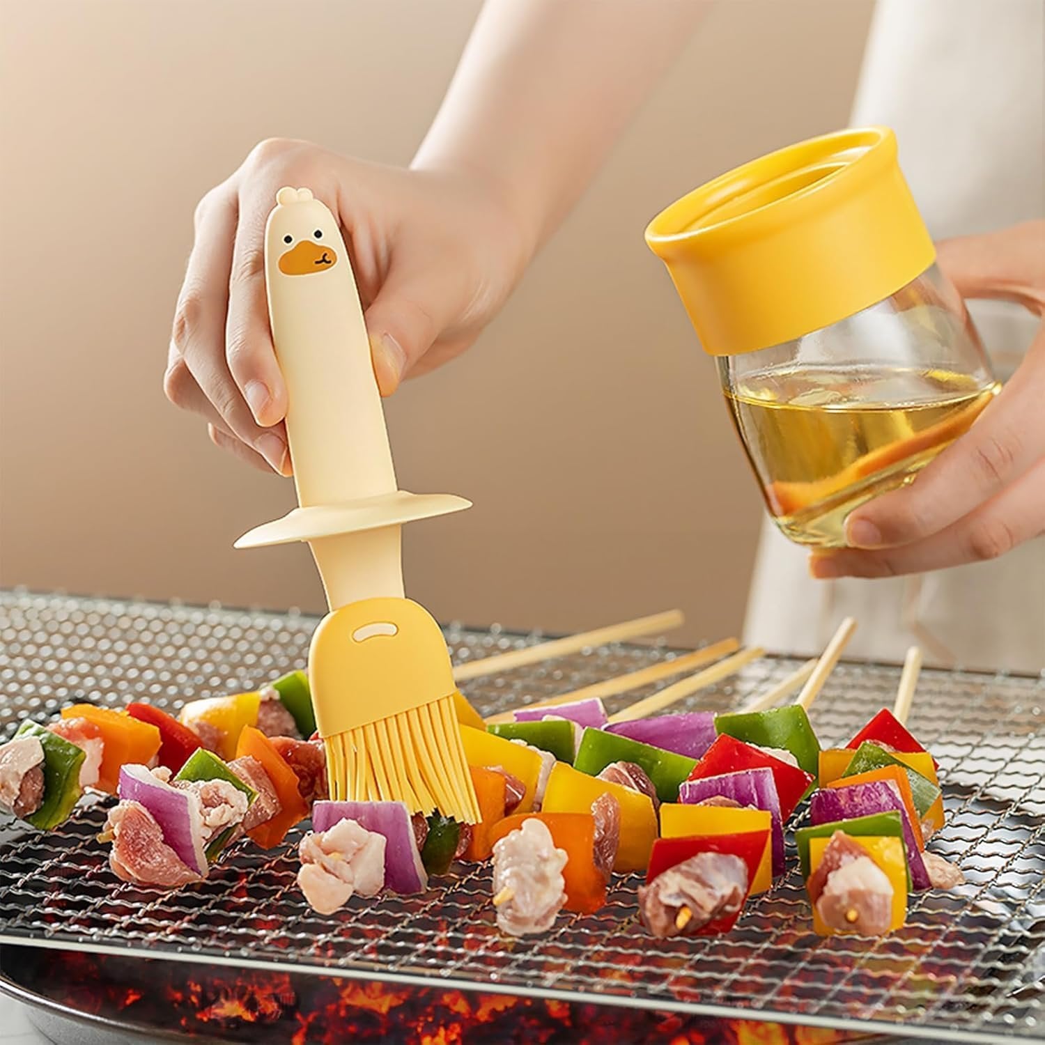 Oil Dispenser Bottle with Silicone Basting Brush ? 2-in-1 Leakproof Cooking Oil Bottle for BBQ, Baking & Kitchen Use ? Easy Squeeze Brush Applicator (250ML)