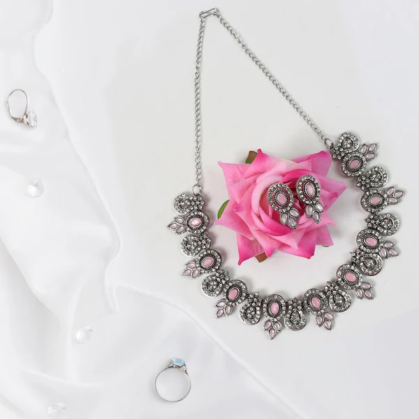 Exquisite Pink & White Diamond Necklace Set ? Radiant Elegance Jewelry for Women