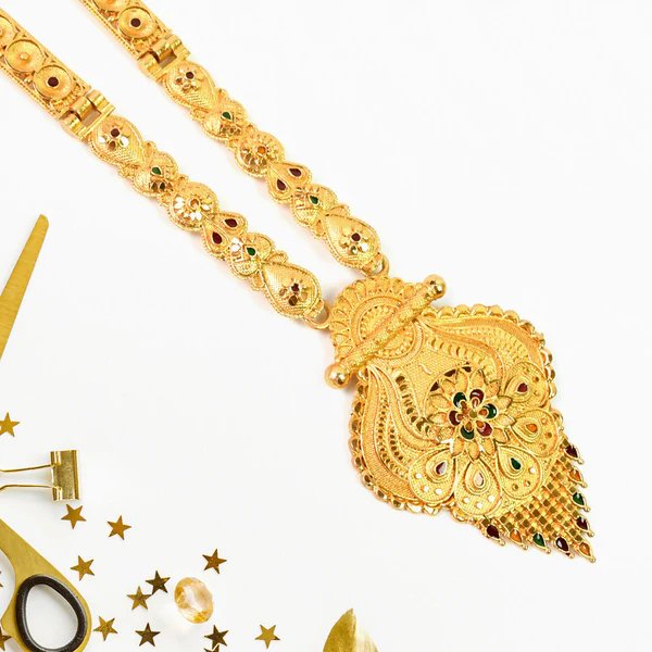 Radiant Sapphire Necklace ? A Touch of Classic Luxury, Elegant Jewelry for Women