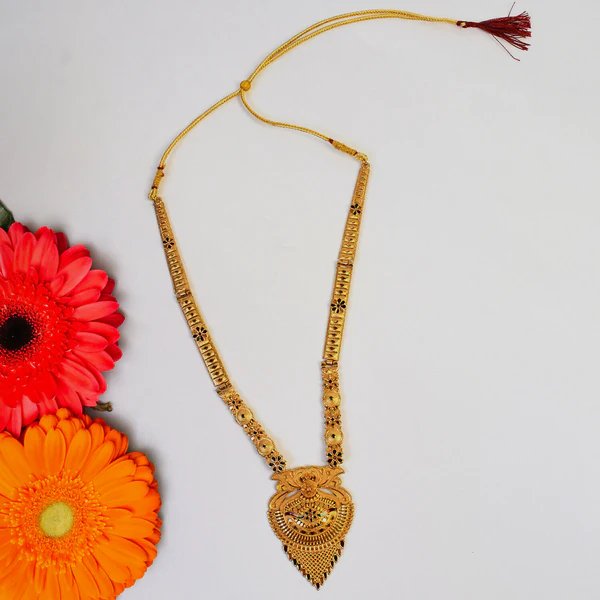 Classic Ruby Necklace ? A Symbol of Grace and Beauty for Women, Perfect Gift for Special Occasions