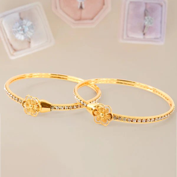 Fashion Latest Traditional Design Gold Plated Adjustable Bracelet Bangles for Women  Adjustable Fit, Elegant Jewelry for Special Occasions