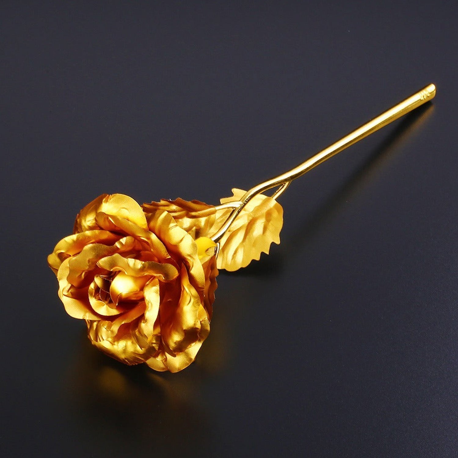 0879 B Golden Rose used in all kinds of places like household, offices, cafe's, etc. for decorating and to look good purposes and all. 