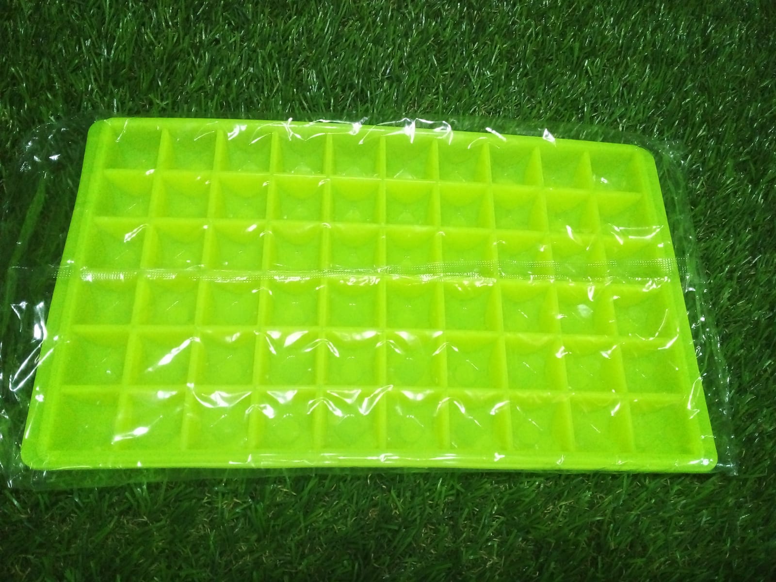 2781 60Cavity Ice Tray perfect for ice cube. DeoDap